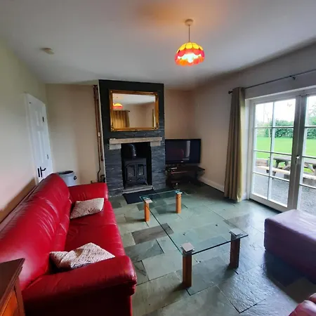 Lantställe Clone Manor