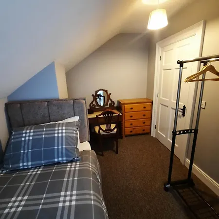 Lantställe Clone Manor *