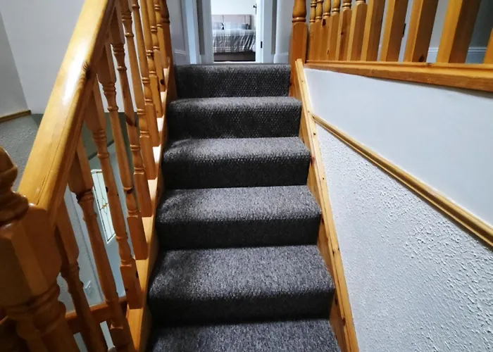 Landsted Clone Manor *